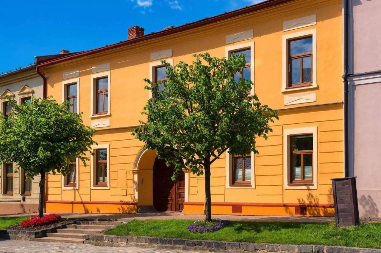 Apartment Anna Kezmarok Exterior photo